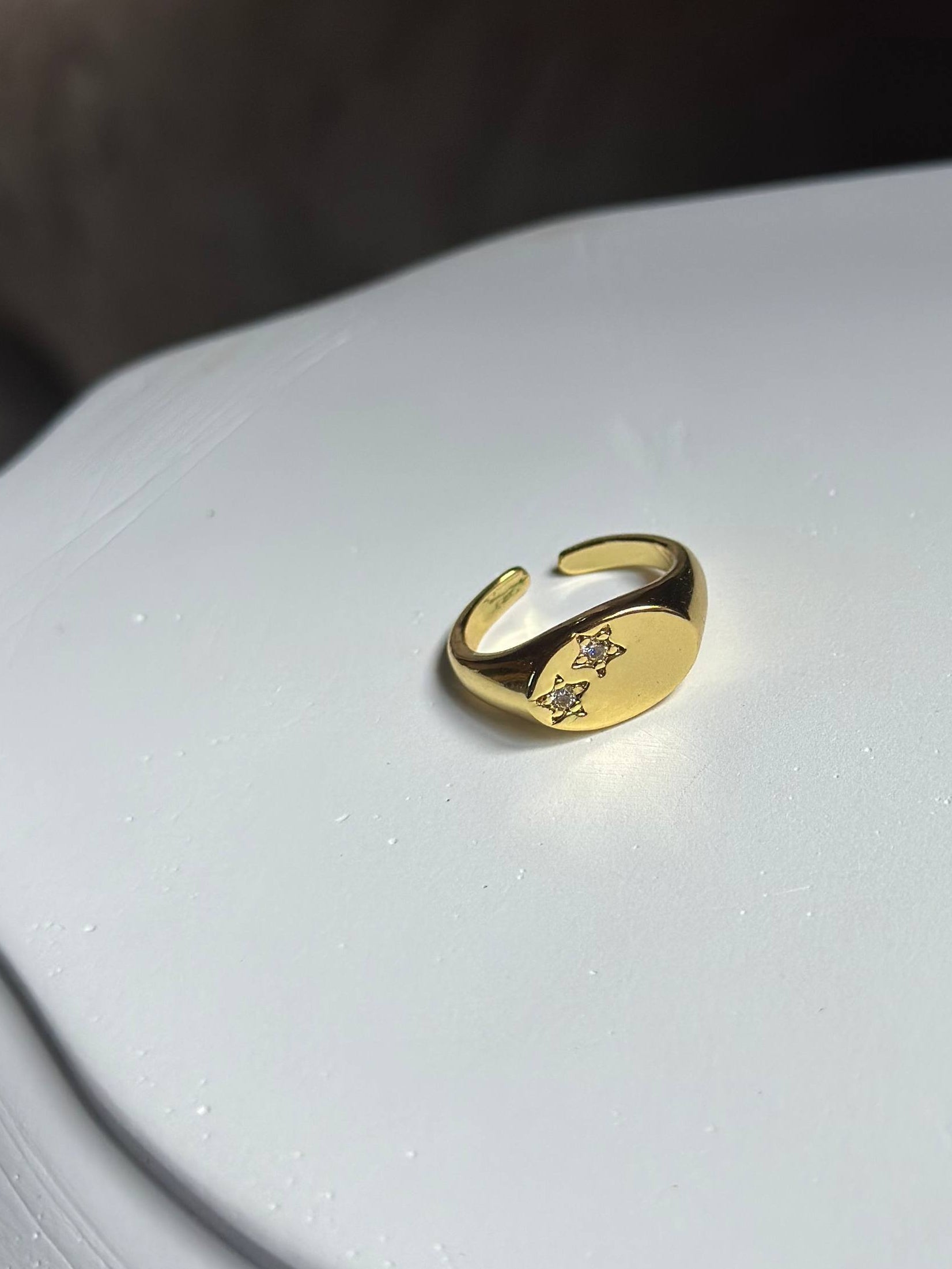 Pinky Ring