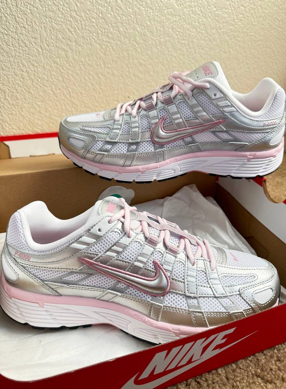 Nike Sneakers Limited Collection