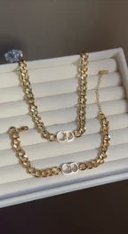 Necklace And Bracelet Set
